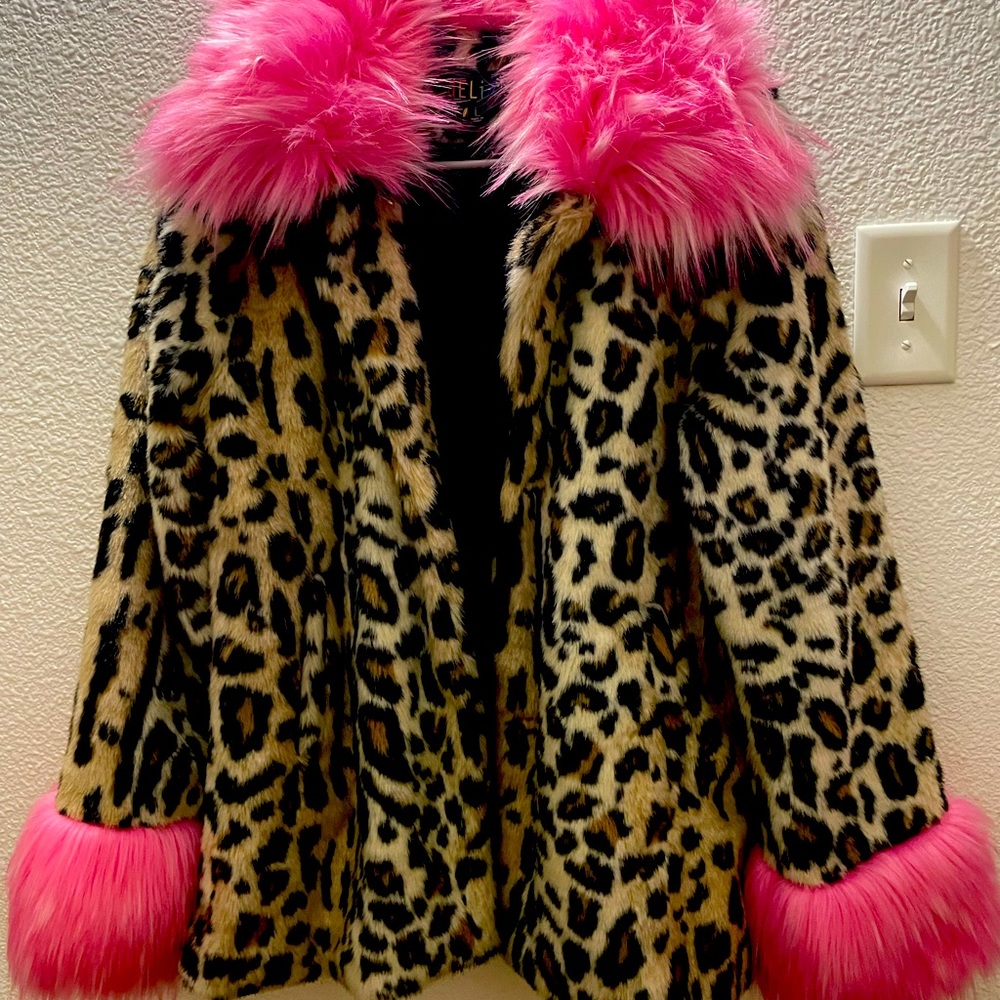 Dollskill delias leopard cheetah beautiful fur coat!